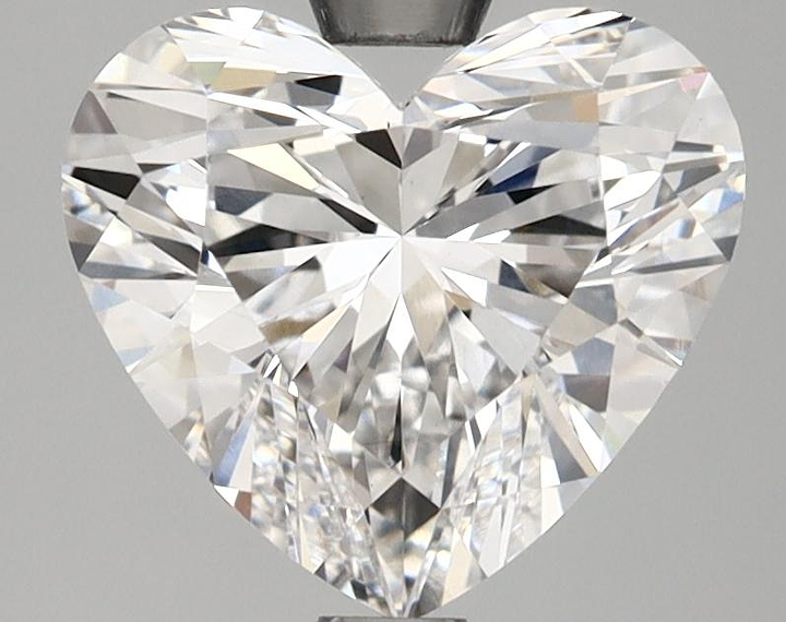 2.53 Carat Heart Shaped Ideal Cut VS1 IGI Certified Lab Grown Diamond