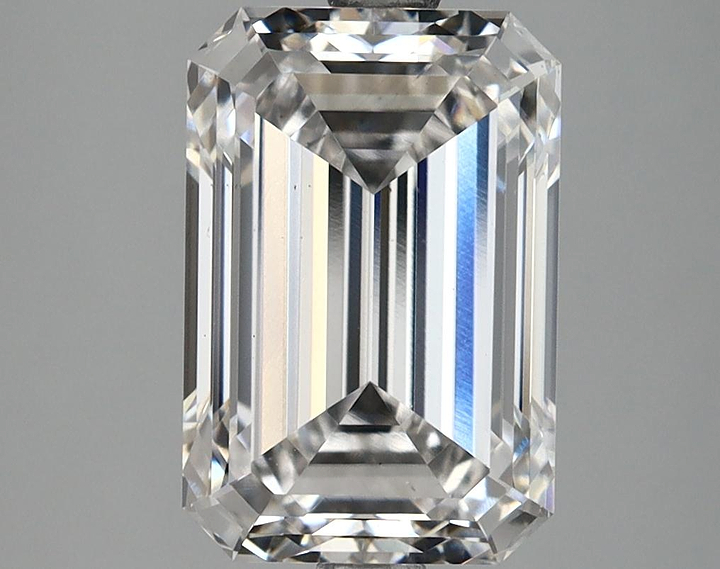 3.73 Carat Emerald Shaped Excellent Cut VS2 IGI Certified Lab Grown Diamond