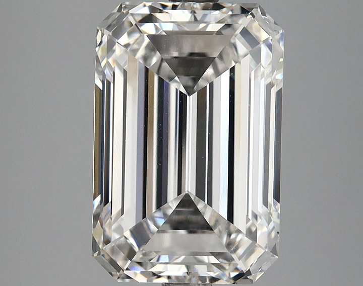 4.76 Carat Emerald Shaped Excellent Cut VVS2 IGI Certified Lab Grown Diamond