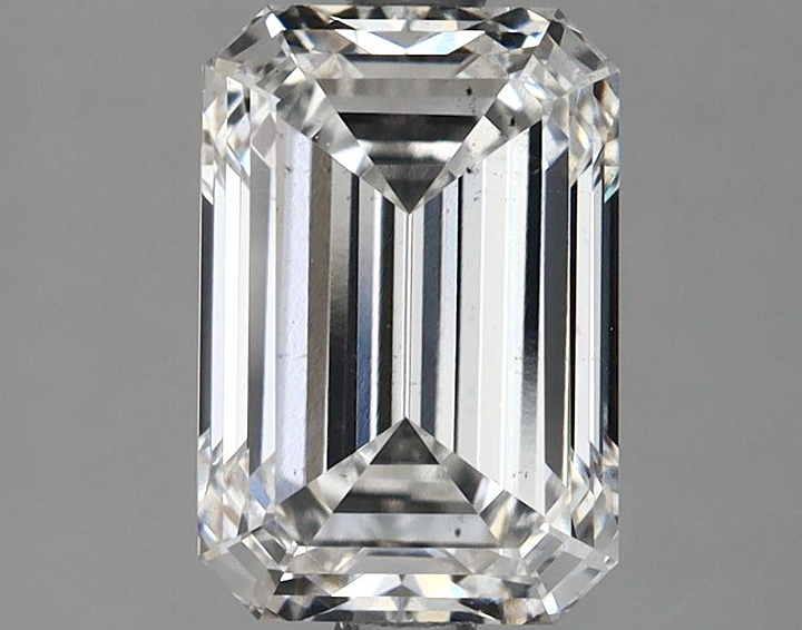 2.52 Carat Emerald Shaped Ideal Cut SI1 IGI Certified Lab Grown Diamond