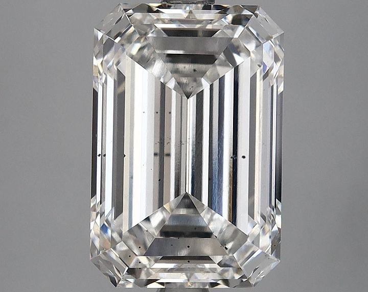 4.04 Carat Emerald Shaped Excellent Cut SI1 IGI Certified Lab Grown Diamond