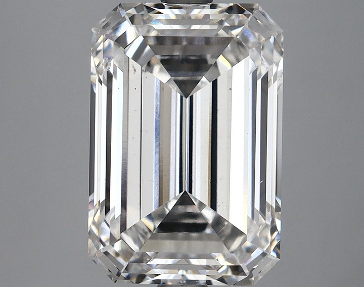 4.73 Carat Emerald Shaped Ideal Cut VS2 IGI Certified Lab Grown Diamond