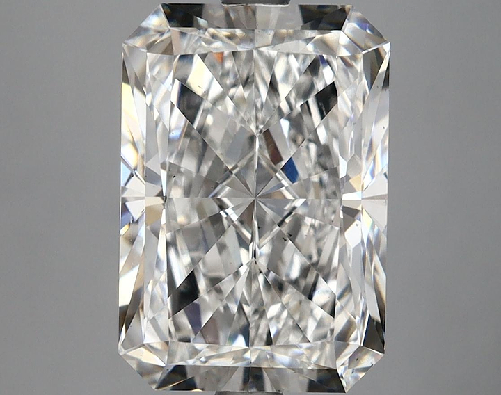 4.65 Carat Radiant Shaped Ideal Cut VS2 IGI Certified Lab Grown Diamond