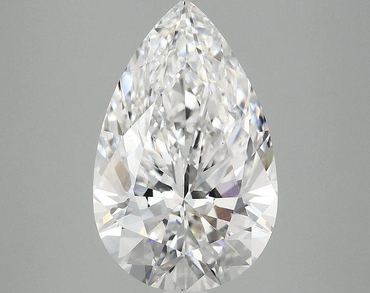 _roll_image@ #carat-weight_4+shape_pear+quality_ef-vs2