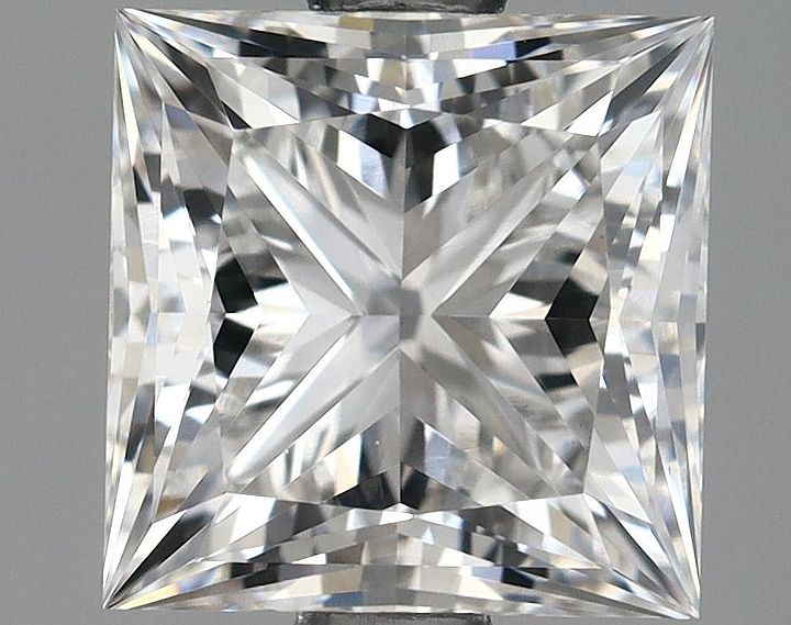 1.69 Carat Princess Shaped Ideal Cut VS1 IGI Certified Lab Grown Diamond