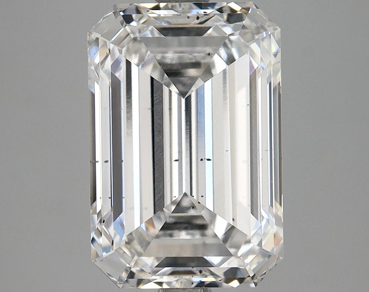 4.24 Carat Emerald Shaped Ideal Cut SI1 IGI Certified Lab Grown Diamond