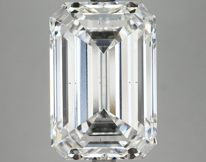 8.17 Carat Emerald Shaped Excellent Cut SI1 IGI Certified Lab Grown Diamond
