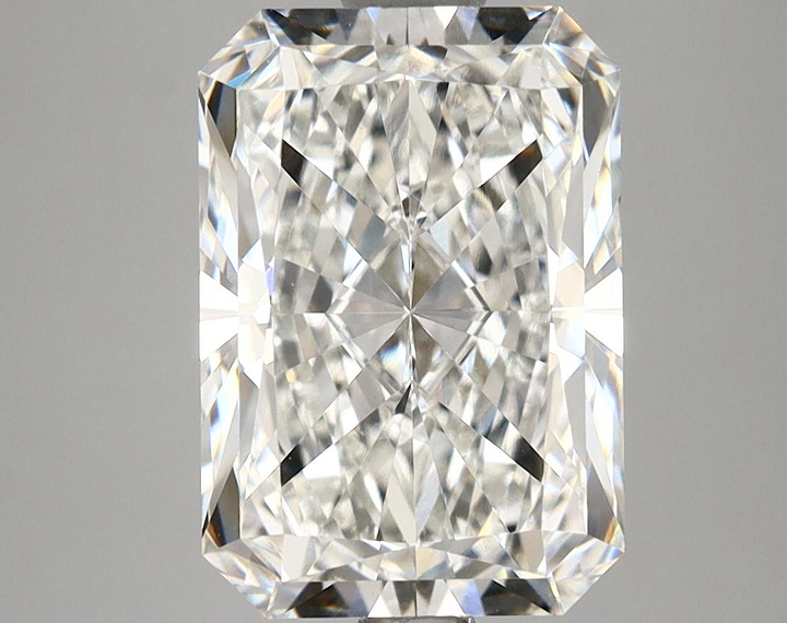 4.2 Carat Radiant Shaped Ideal Cut VVS2 IGI Certified Lab Grown Diamond