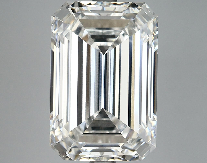 7.14 Carat Emerald Shaped Excellent Cut VS1 IGI Certified Lab Grown Diamond