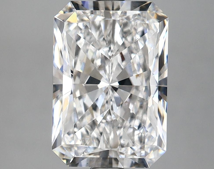 3.15 Carat Radiant Shaped Ideal Cut VS1 IGI Certified Lab Grown Diamond