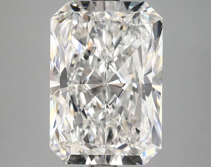 5.33 Carat Radiant Shaped Ideal Cut VS1 IGI Certified Lab Grown Diamond