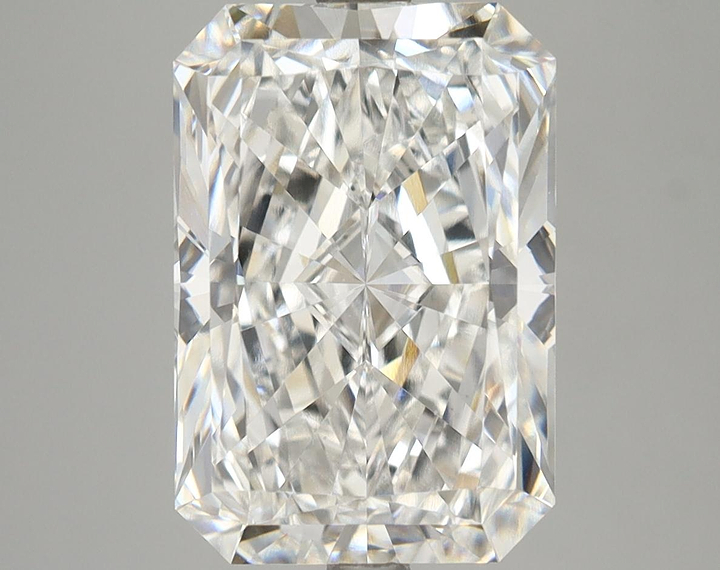 5.47 Carat Radiant Shaped Ideal Cut VS1 IGI Certified Lab Grown Diamond
