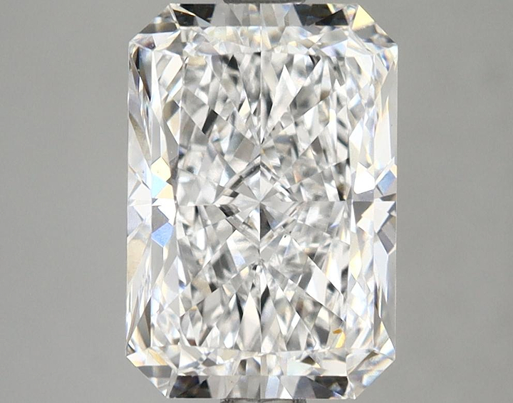 3.14 Carat Radiant Shaped Ideal Cut VS1 IGI Certified Lab Grown Diamond