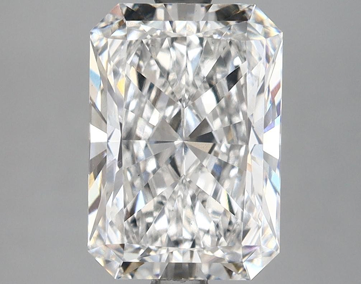 3.15 Carat Radiant Shaped Ideal Cut VS1 IGI Certified Lab Grown Diamond