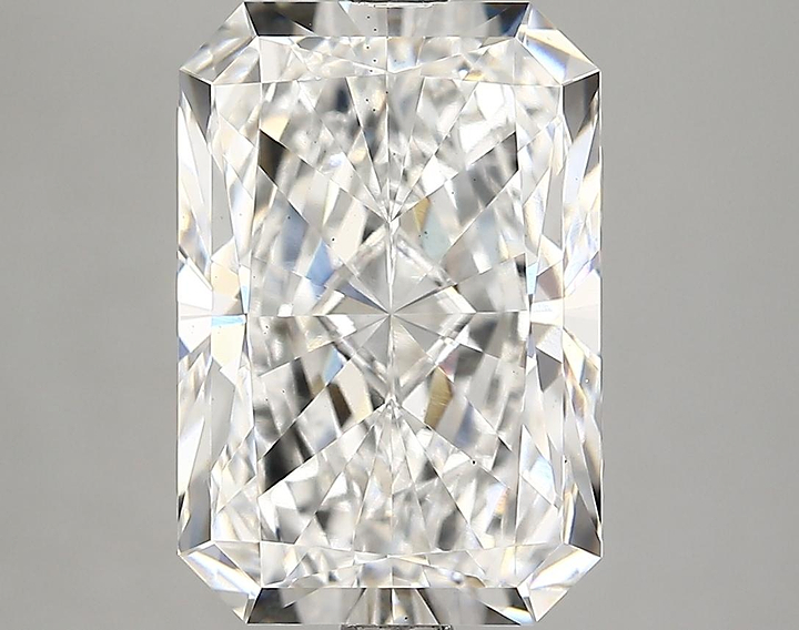 5.26 Carat Radiant Shaped Ideal Cut VS1 IGI Certified Lab Grown Diamond