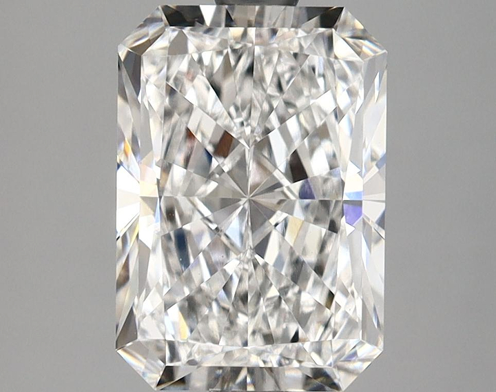2.96 Carat Radiant Shaped Ideal Cut VVS2 IGI Certified Lab Grown Diamond