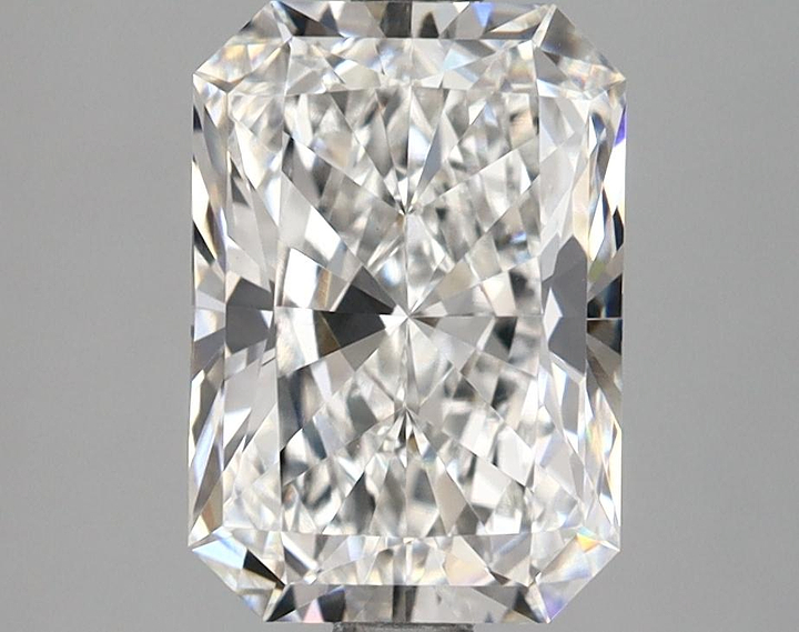 2.57 Carat Radiant Shaped Ideal Cut VVS2 IGI Certified Lab Grown Diamond