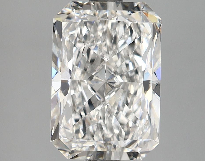 2.55 Carat Radiant Shaped Ideal Cut VS1 IGI Certified Lab Grown Diamond