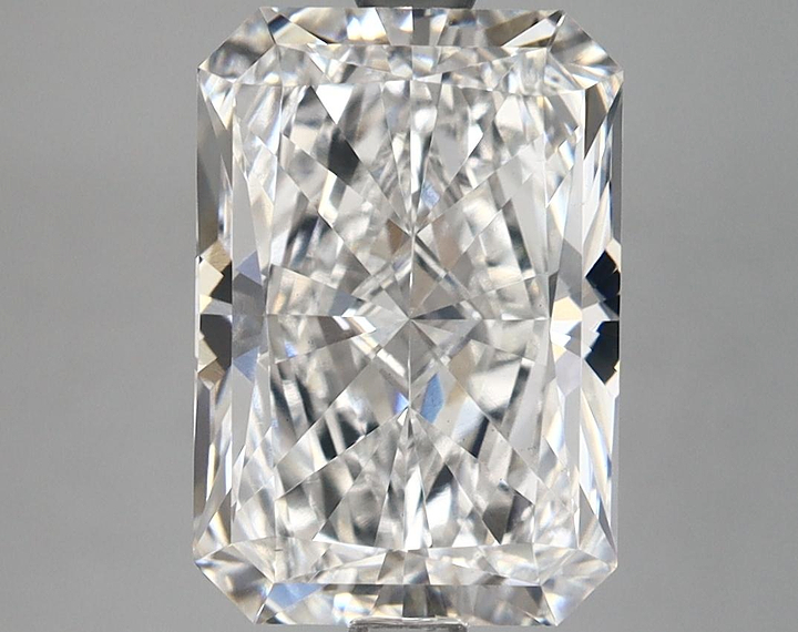 3.97 Carat Radiant Shaped Ideal Cut VS1 IGI Certified Lab Grown Diamond