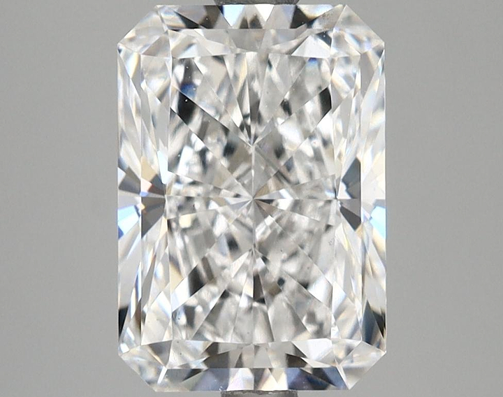 2.7 Carat Radiant Shaped Ideal Cut VS1 IGI Certified Lab Grown Diamond