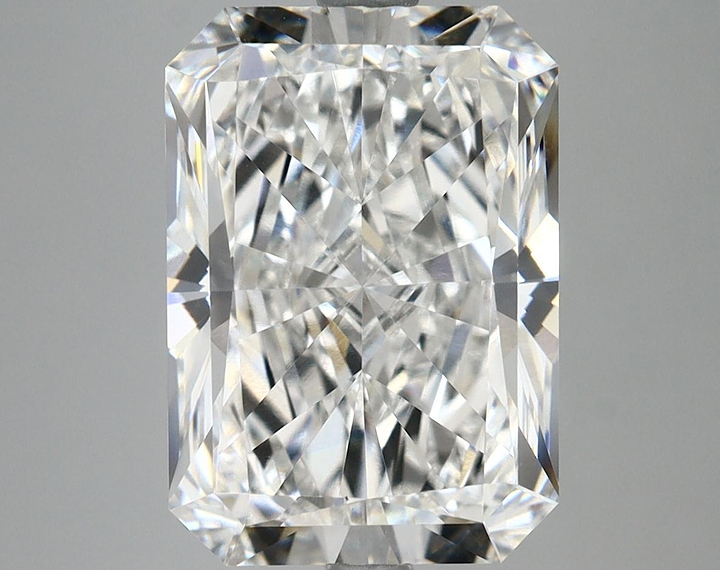 5.69 Carat Radiant Shaped Ideal Cut VS1 IGI Certified Lab Grown Diamond
