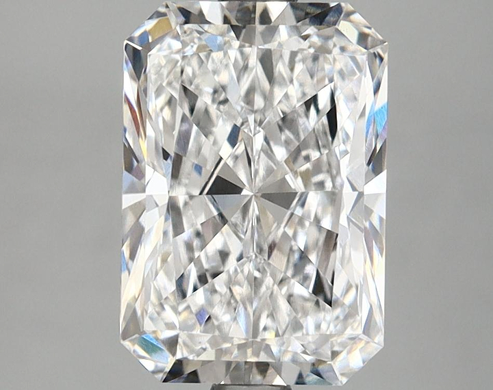 2.91 Carat Radiant Shaped Ideal Cut VS1 IGI Certified Lab Grown Diamond