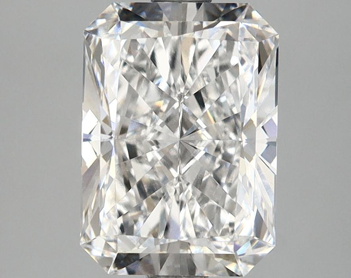 2.58 Carat Radiant Shaped Ideal Cut VVS2 IGI Certified Lab Grown Diamond
