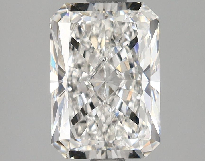 2.07 Carat Radiant Shaped Ideal Cut VVS2 IGI Certified Lab Grown Diamond