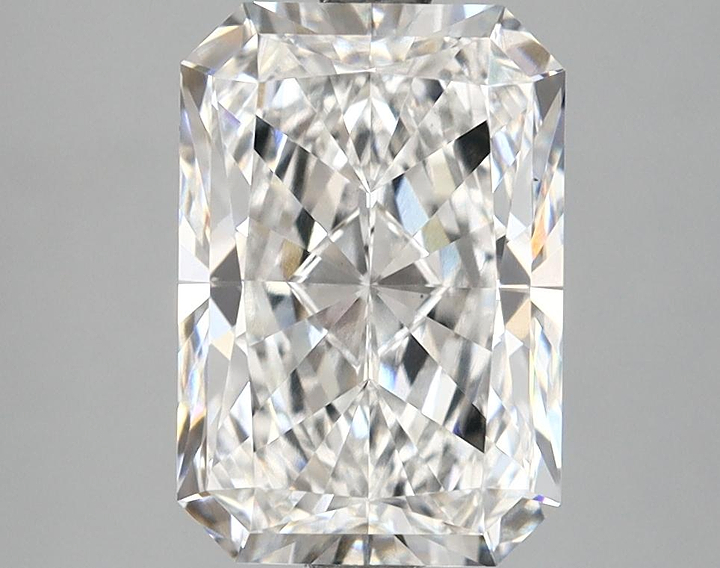 3.07 Carat Radiant Shaped Ideal Cut VS1 IGI Certified Lab Grown Diamond