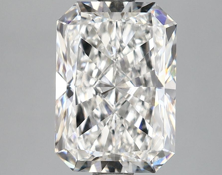 2.48 Carat Radiant Shaped Ideal Cut VVS2 IGI Certified Lab Grown Diamond