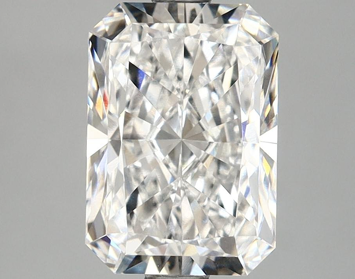 2.57 Carat Radiant Shaped Ideal Cut VVS2 IGI Certified Lab Grown Diamond
