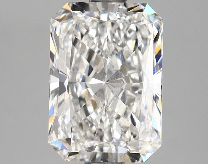 2.07 Carat Radiant Shaped Ideal Cut VS1 IGI Certified Lab Grown Diamond