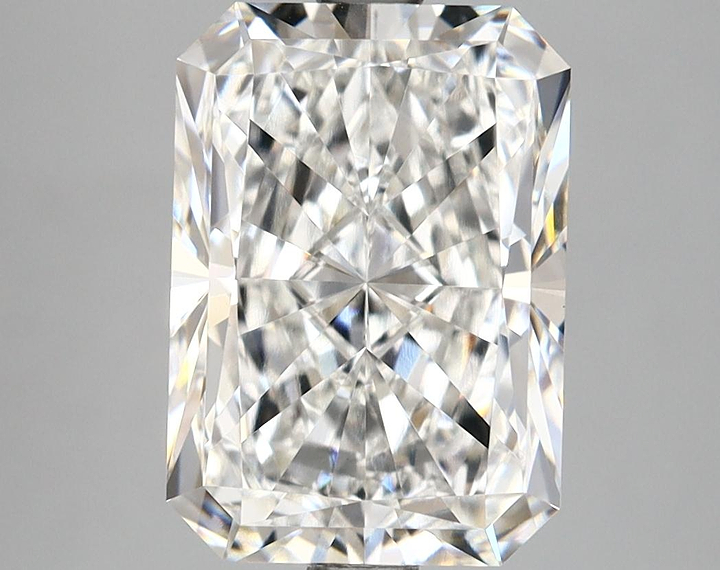 4.15 Carat Radiant Shaped Ideal Cut VVS2 IGI Certified Lab Grown Diamond