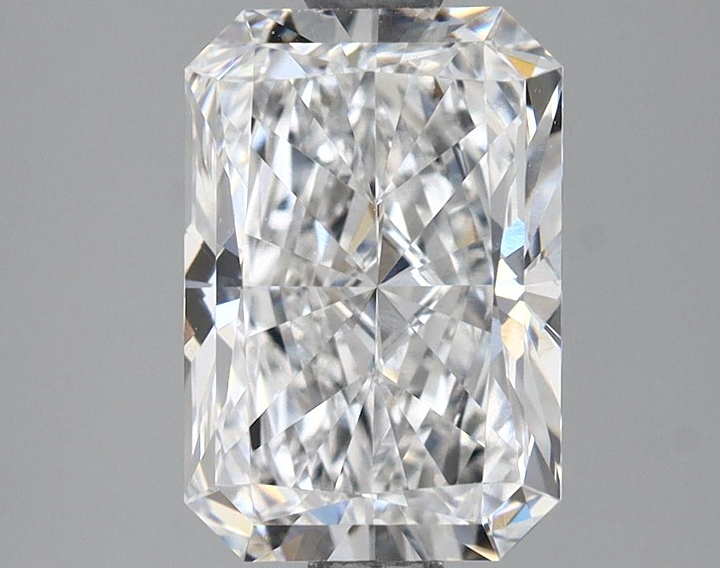 2.12 Carat Radiant Shaped Ideal Cut VVS2 IGI Certified Lab Grown Diamond