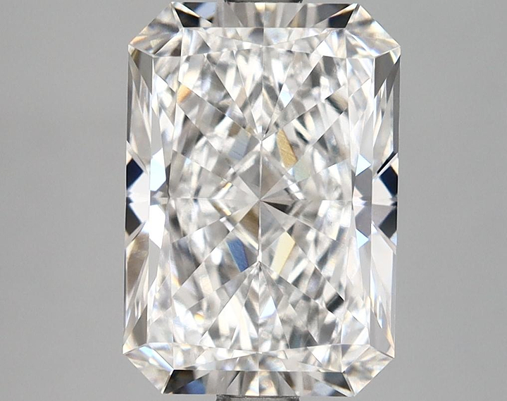 3.52 Carat Radiant Shaped Ideal Cut VVS2 IGI Certified Lab Grown Diamond