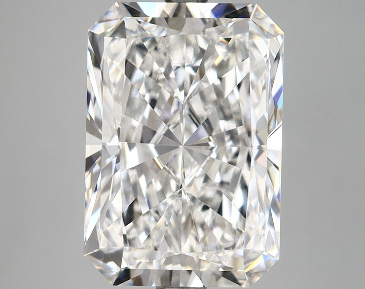 5.52 Carat Radiant Shaped Ideal Cut VS1 IGI Certified Lab Grown Diamond