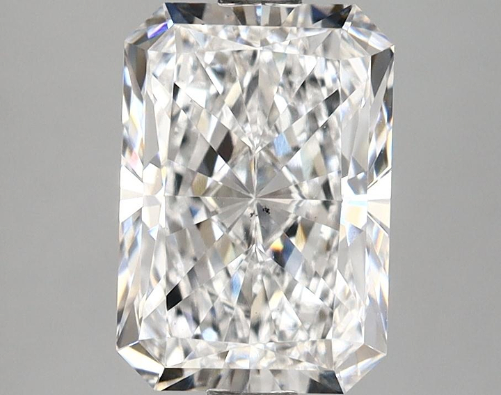 2.52 Carat Radiant Shaped Ideal Cut VS1 IGI Certified Lab Grown Diamond