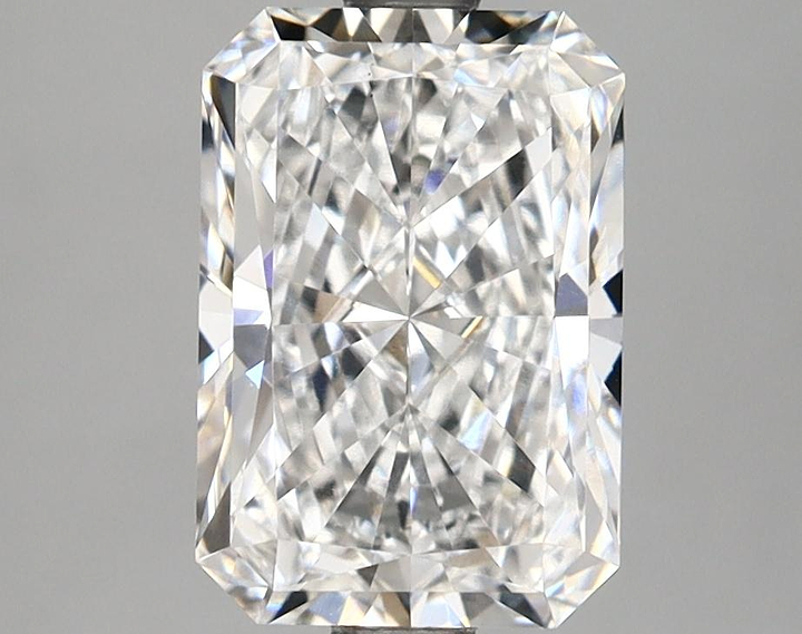 2.48 Carat Radiant Shaped Ideal Cut VS1 IGI Certified Lab Grown Diamond