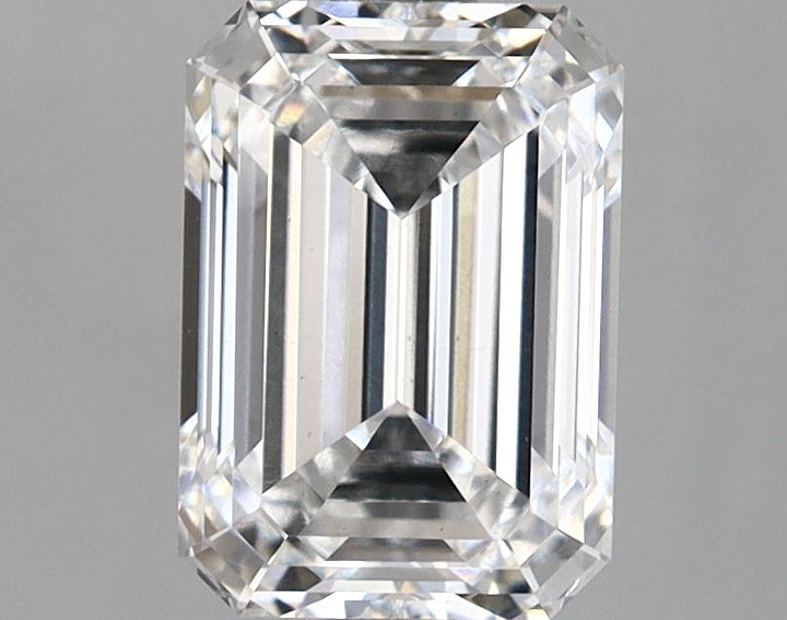 2.14 Carat Emerald Shaped Ideal Cut VS2 IGI Certified Lab Grown Diamond