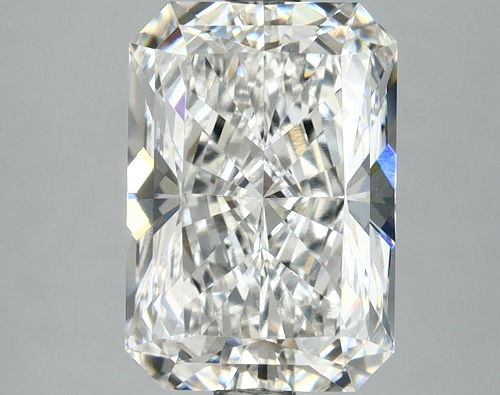 6.0 Carat Radiant Shaped Ideal Cut VS2 IGI Certified Lab Grown Diamond