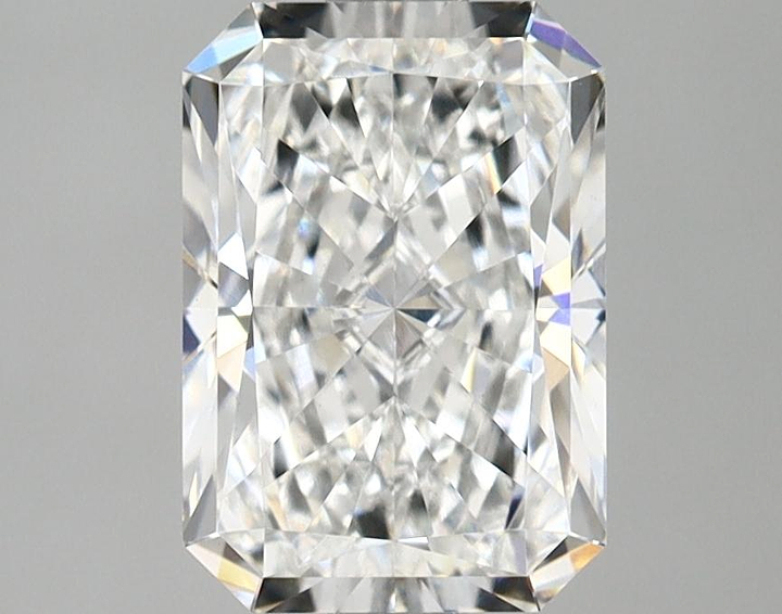 1.47 Carat Radiant Shaped Ideal Cut VVS2 IGI Certified Lab Grown Diamond
