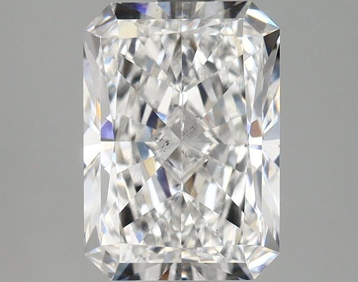 2.5 Carat Radiant Shaped Ideal Cut VS2 IGI Certified Lab Grown Diamond