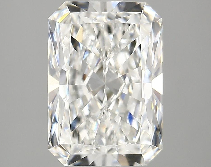 2.96 Carat Radiant Shaped Ideal Cut VVS2 IGI Certified Lab Grown Diamond