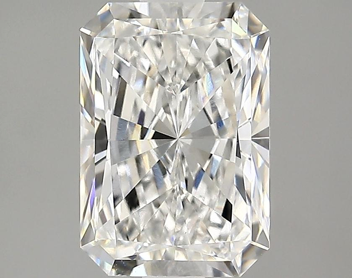 2.53 Carat Radiant Shaped Ideal Cut VVS2 IGI Certified Lab Grown Diamond