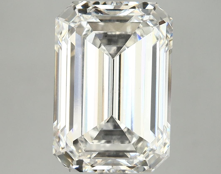 4.51 Carat Emerald Shaped Ideal Cut VS2 IGI Certified Lab Grown Diamond