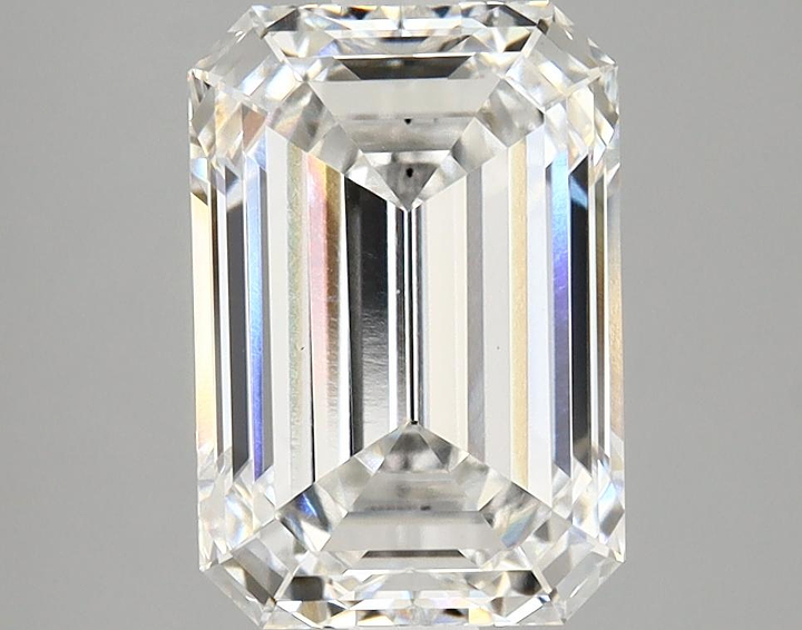 3.05 Carat Emerald Shaped Ideal Cut VS2 IGI Certified Lab Grown Diamond