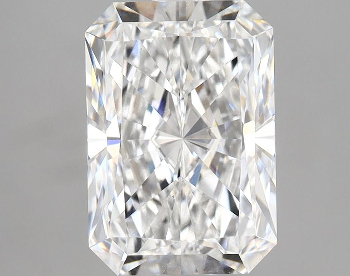 2.31 Carat Radiant Shaped Ideal Cut VS1 IGI Certified Lab Grown Diamond