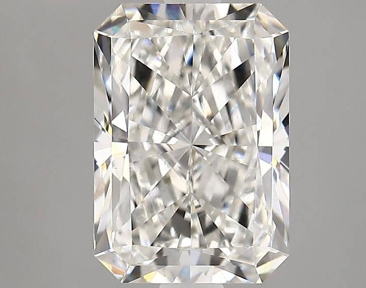 2.7 Carat Radiant Shaped Ideal Cut VS1 IGI Certified Lab Grown Diamond