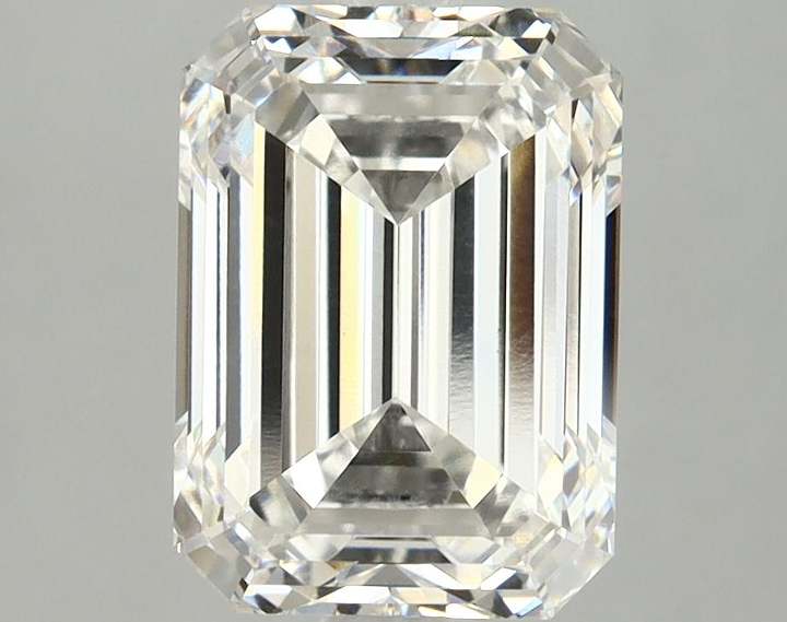 3.2 Carat Emerald Shaped Excellent Cut VS1 IGI Certified Lab Grown Diamond
