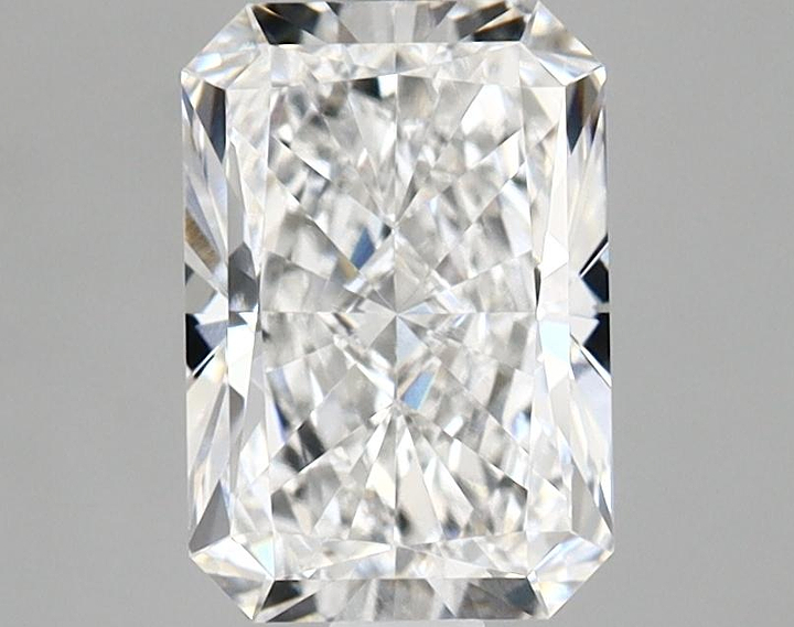 1.65 Carat Radiant Shaped Ideal Cut VVS2 IGI Certified Lab Grown Diamond